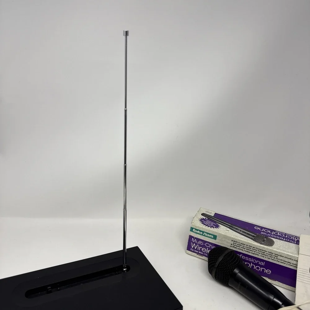 Radio Shack Multi Channel Professional Wireless Microphone Receiver Parts Only